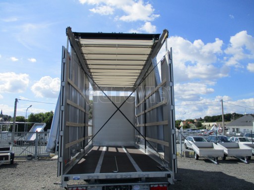 Tandemový jednoosý vzduchem brzděný přívěs AVG 10T B1 7,40x2,48/3,06 č.11