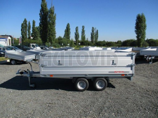 Přívěsný vozík v provedení valník s nástavbou ZV 32 2,0T B2 3,00x1,80/0,70