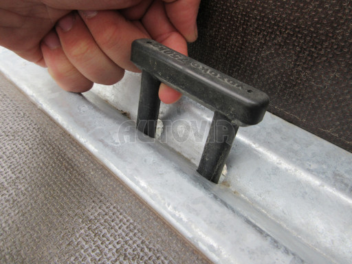 Nebrzděný jednoosý přívěs VA 750kg 2,52x1,27/0,30 RE POČ č.15