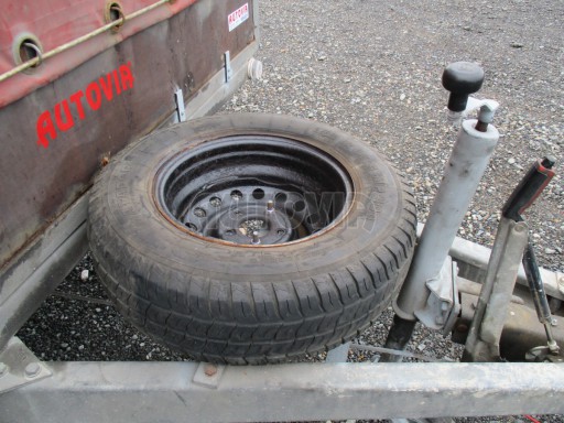 Bazar-dvouosý brzděný přívěs s plachtou MARO 2,5T 4,90x2,06/1,69 č.9