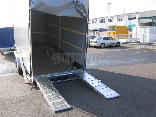 Univerzální hydraulicky sklopný přepravník VA 6,0T 6,20x1,90/2,70 č.3