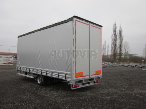 Vzduchem brzděný přívěs s plachtou AVG 10T B1 7,40x2,48/2,80 č.5