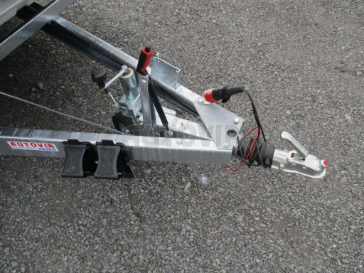 Přívěs pro přepravu aut PM 2,7T 3,95x2,00** č.10