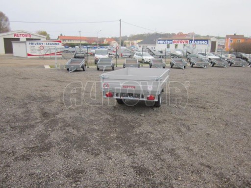 Vlek za auto - ZV 22 1,3T B1 2,55x1,50/0,35 rohové sloupky** č.4