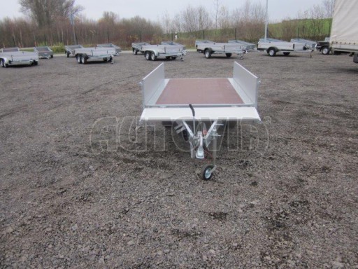 Vlek za auto - ZV 22 1,3T B1 2,55x1,50/0,35 rohové sloupky** č.6