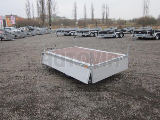 Vlek za auto - ZV 22 1,3T B1 2,55x1,50/0,35 rohové sloupky** č.11