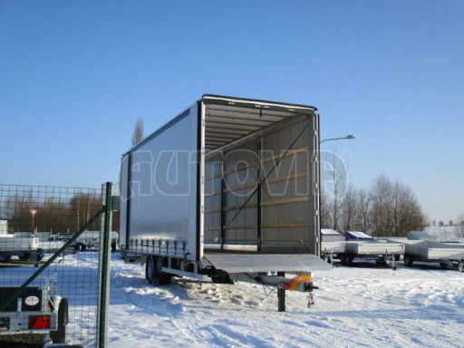 Jednonápravový 20-ti paletový vzduchem brzděný přívěs MD 10T B1 8,15x2,48/3,09 č.9