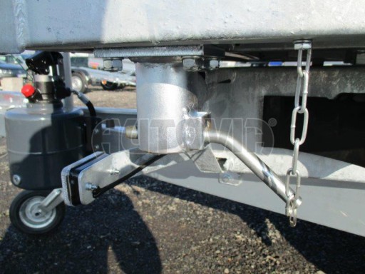 Třístranný sklápěč VER 3SKS 2,7T 2,65x1,55/0,60 ruč nástavba č.17