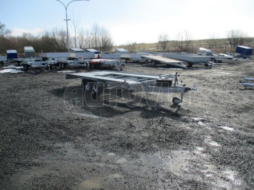 Přívěs na převoz aut KAR 10 2,6T 10