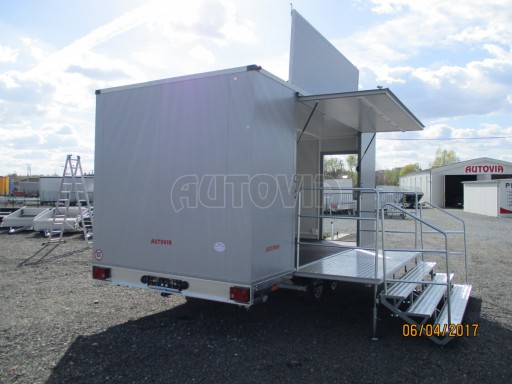 Prodejní stánek stříbrný VA 2,7T 5,09x2,38/2,30 č.9