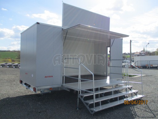 Prodejní stánek stříbrný VA 2,7T 5,09x2,38/2,30 č.10