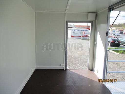 Prodejní stánek stříbrný VA 2,7T 5,09x2,38/2,30 č.18