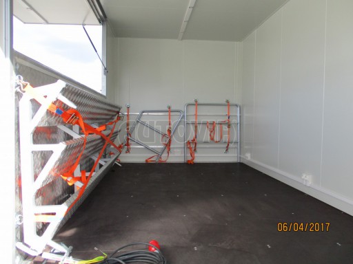 Prodejní stánek stříbrný VA 2,7T 5,09x2,38/2,30 č.23