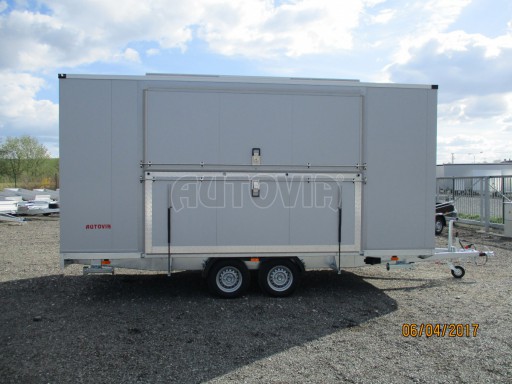 Prodejní stánek stříbrný VA 2,7T 5,09x2,38/2,30 č.33