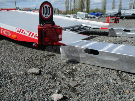 Přívěs pro přepravu sportovních automobilů IM 2,7T 5,01x2,09 dvouč. č.10