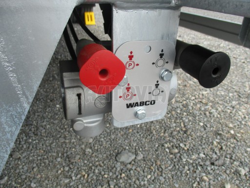 Jednonápravový vzduchem brzděný přívěs AVG B1 10T XL 7,76x2,48/3,06 č.13