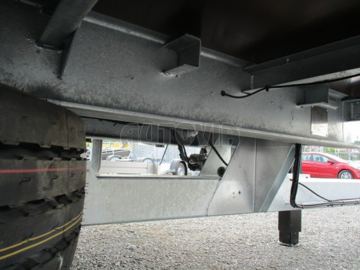 Jednonápravový vzduchem brzděný přívěs AVG B1 10T XL 7,76x2,48/3,06 č.17