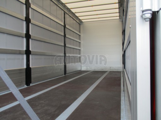 Jednonápravový vzduchem brzděný přívěs AVG B1 10T XL 7,76x2,48/3,06 č.20