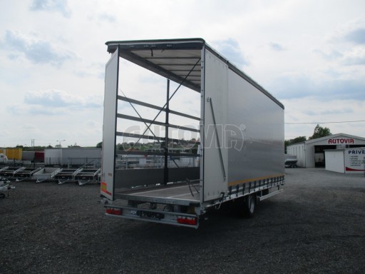 Jednonápravový vzduchem brzděný přívěs AVG B1 10T XL 7,76x2,48/3,06 č.36