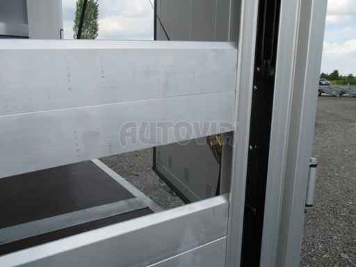 Jednonápravový vzduchem brzděný přívěs AVG B1 10T XL 7,76x2,48/3,06 č.38