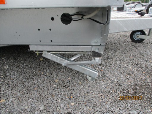 Přívěsný vozík (prodejní stánek) EW 2,5T 4,10x2,20/2,30* č.15