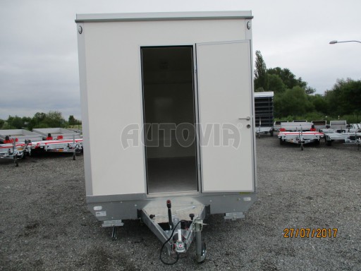 Přívěsný vozík (prodejní stánek) EW 2,5T 4,10x2,20/2,30* č.20