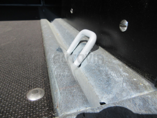 Přívěs za osobní auto s plachtou ZV 26 750kg N1 2,50x1,30/1,37 POČ