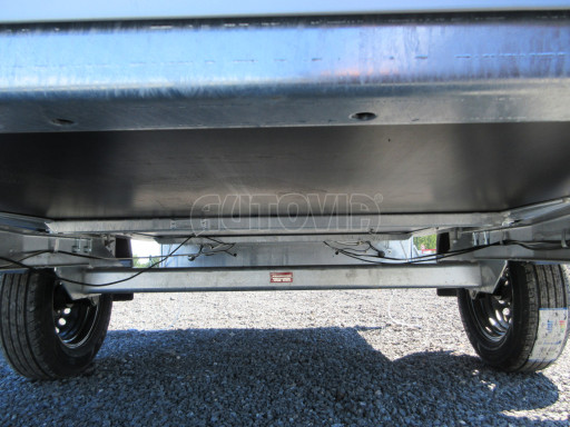 Přívěs za osobní auto s plachtou ZV 26 750kg N1 2,50x1,30/1,37 POČ