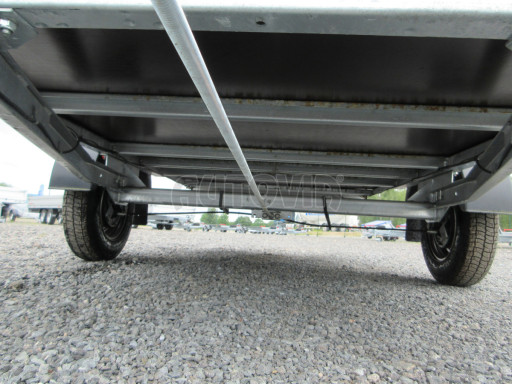 PROFI přívěsný vozík za auto ZV 31 ALU 1,3T B1 3,00x1,55/0,35 POČ celní třmeny č.9