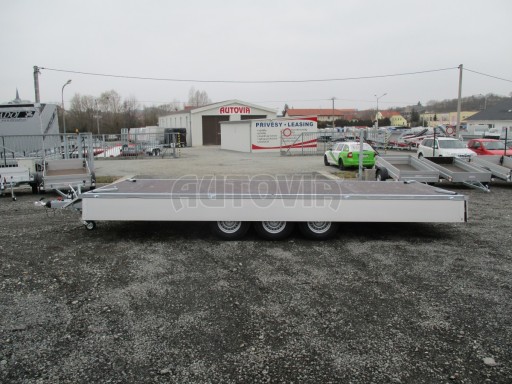 Třínápravový nákladní přívěs DN 3,5T B3 5,75x2,20/0,35 1350
