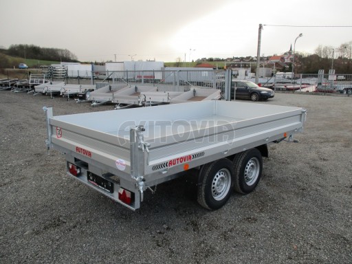 Třístranný sklápěč VER 3SKS 3,5T 3,35x1,76/0,30 ruč č.5