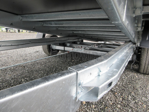 Nízkoložný hydraulicky sklopný přívěs  AD 3,5T B3 6,13x2,09 plato