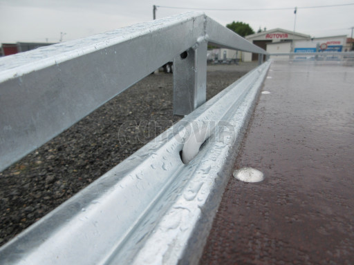 Nízkoložný hydraulicky sklopný přívěs  AD 3,5T B3 6,13x2,09 plato