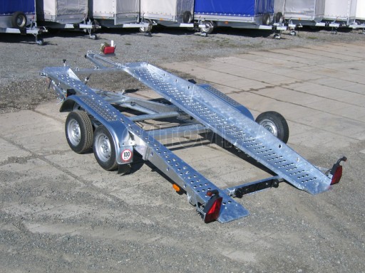 Dvouosý brzděný přívěs k přepravě automobilů PT 2,7T