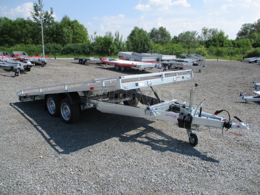 Přívěs pro přepravu aut AD 3,5T B2 4,17x2,09 plato nájezdy