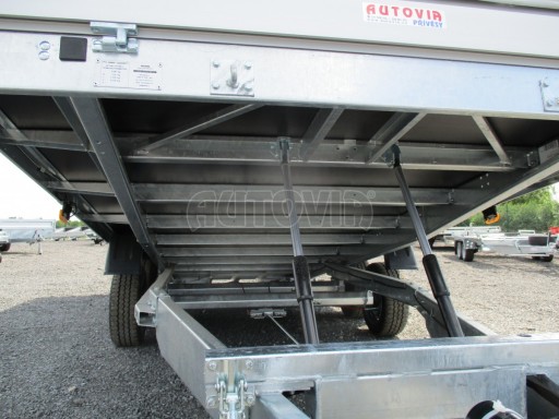 Sklopný přívěs AD 2,7T 4,50x2,09/2,00 s plachtou