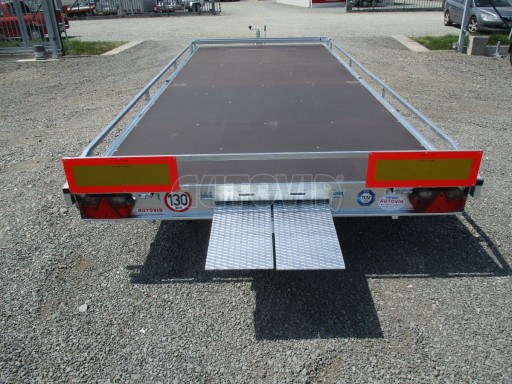Hydraulicky sklopný přívěs pro přepravu aut AD  2,7T 5,17x2,09 plato