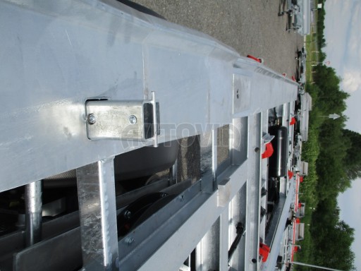 Nízkoložný točnicový kontejnerový přívěs 18T 7,00x2,50 č.15