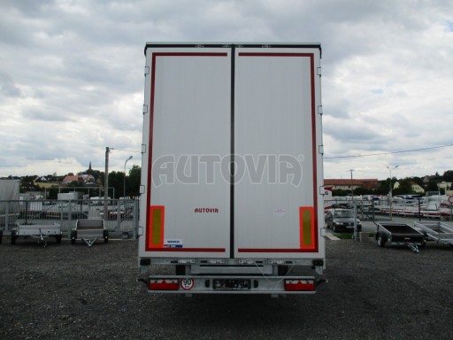 Jednonápravový 18-ti paletový vzduchem brzděný přívěs MD 10T B1 7,40x2,48/3,00 č.5