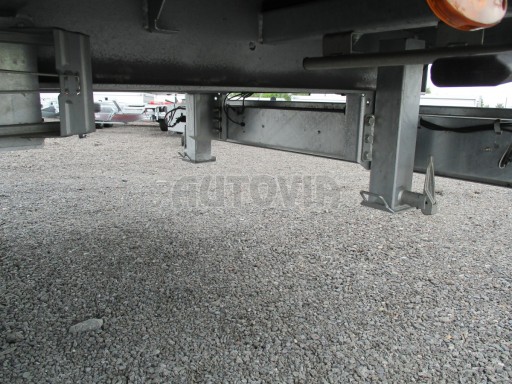 Jednonápravový 18-ti paletový vzduchem brzděný přívěs MD 10T B1 7,40x2,48/3,00 č.13