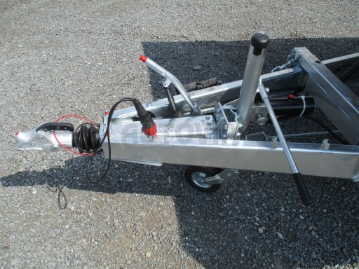 Univerzální přívěs AD 2,7T 4,17x2,09/0,35