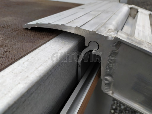 Přívěsný vozík ZV 32 2,7T B2 3,00x1,80/0,35