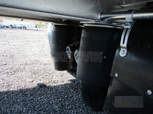 Vzduchem brzděný přepravník AVG 10T B1 7,40x2,48/0,40* č.24