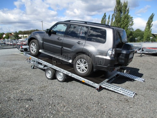 JMB 2,7T 4,30x2,10 hydraulicky sklopné plato