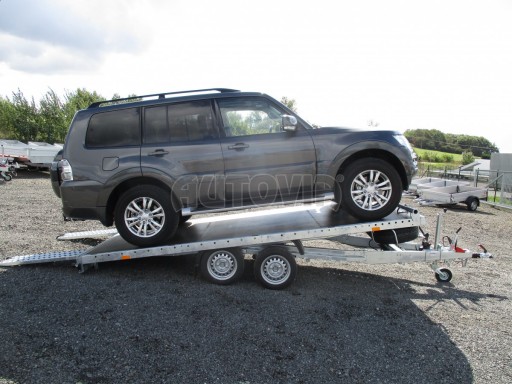 JMB 2,7T 4,30x2,10 hydraulicky sklopné plato