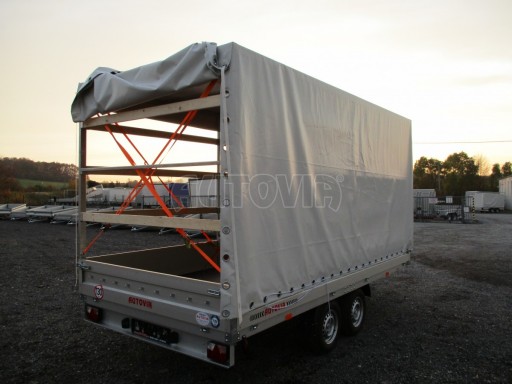 Dvounápravový přívěs s plachtou ZV 41 2,7T B2 4,17x2,01/2,10