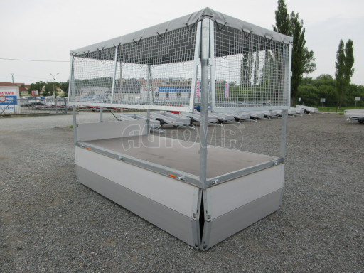Třístranný sklopný přívěs ATS 3SKS 3,5T 3,32x1,70/1,70 nástavba, plachta, GITTER v elektrice