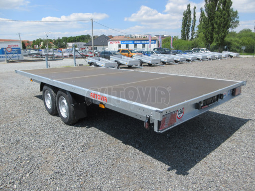 Nákladní přívěs DN 3,5T B2 5,05x2,20 plato