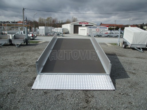 Hydraulicky sklopný přívěs valník s nájezdným čelem AD 2,7T 4,17x2,09/0,35 POČ