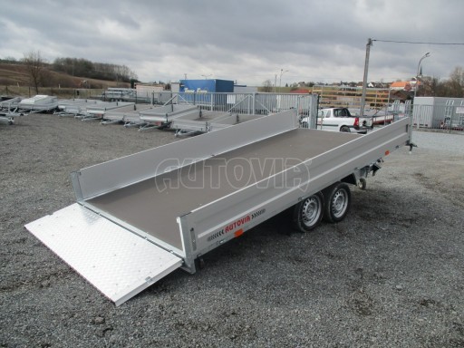 Hydraulicky sklopný přívěs valník s nájezdným čelem AD 2,7T 4,17x2,09/0,35 POČ
